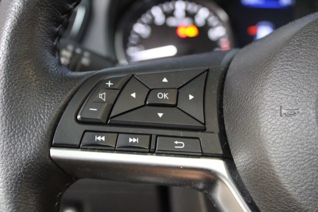 Used 2020 Nissan Rogue SL AWD/4WD image 17