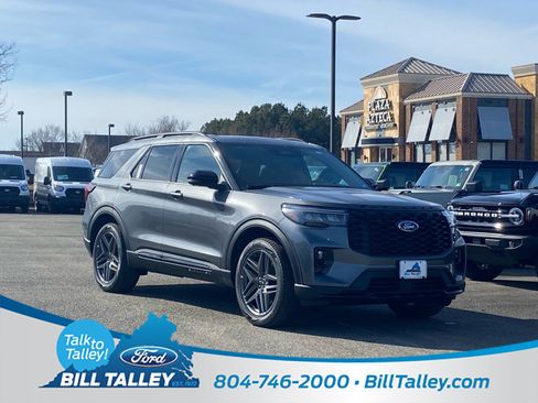 New 2026 Ford Explorer ST-Line w/ ST-Line Street Pack AWD/4WD image 1