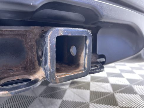 Used 2013 Nissan Pathfinder Platinum w/ Platinum Premium Pkg image 26