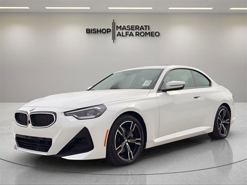 Used 2025 BMW 230i xDrive Coupe w/ M Sport Package image 3