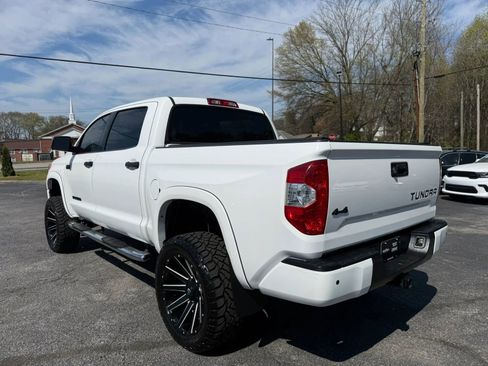 Used 2017 Toyota Tundra Platinum image 8