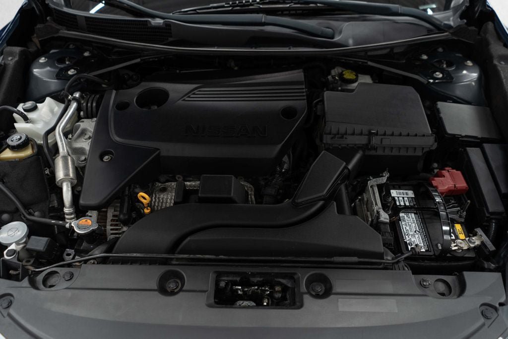Used 2018 Nissan Altima 2.5 SR FWD image 64