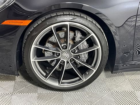 Used 2021 Porsche 911 Carrera RWD image 19
