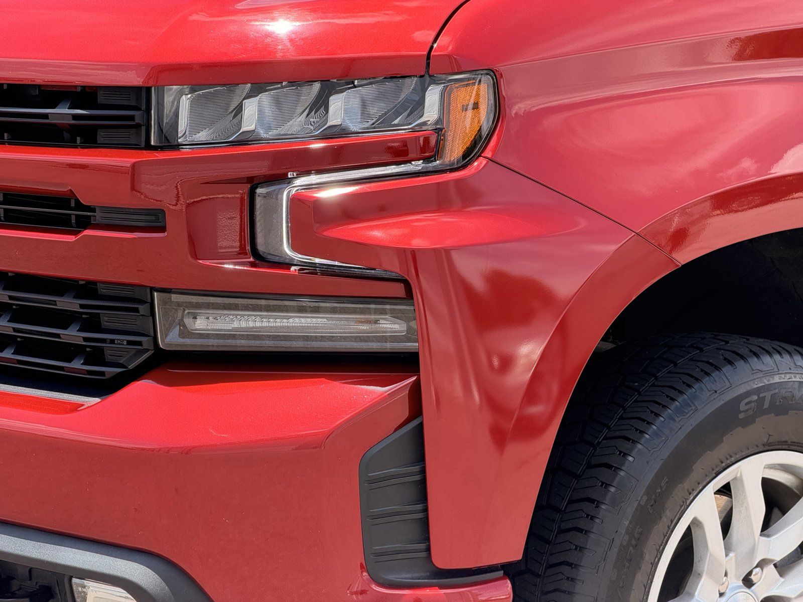 Used 2021 Chevrolet Silverado 1500 RST w/ Bed Protection Package AWD/4WD image 8