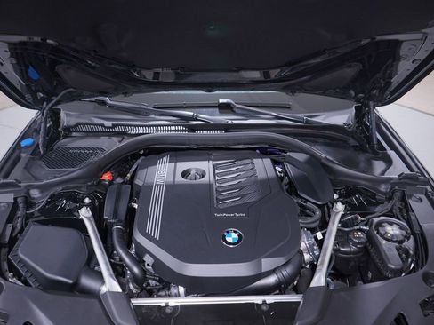 Used 2023 BMW 540i w/ M Sport Package image 24