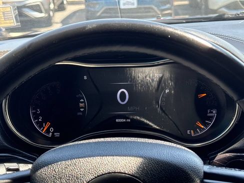 Used 2018 Jeep Grand Cherokee High Altitude AWD/4WD image 15
