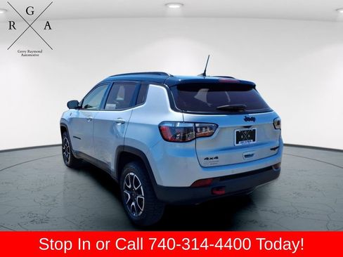 Used 2026 Jeep Compass Trailhawk AWD/4WD image 5