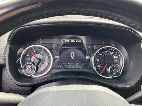 Used 2022 RAM 2500 Laramie AWD/4WD image 18