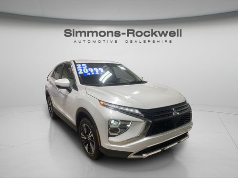 Used 2025 Mitsubishi Eclipse Cross SE AWD/4WD image 7