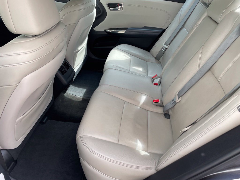 Used 2015 Toyota Avalon XLE Premium FWD image 10