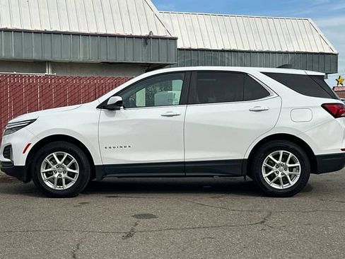 Used 2024 Chevrolet Equinox LT AWD/4WD image 7