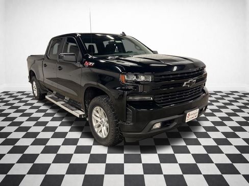 Certified 2022 Chevrolet Silverado 1500 RST image 1