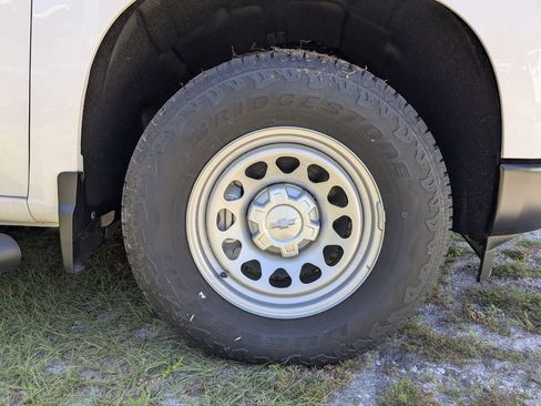 New 2024 Chevrolet Silverado 1500 W/T w/ Trailering Package image 10