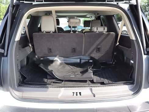 Used 2018 Ford Expedition Max Limited RWD image 49