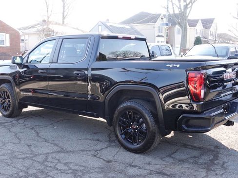 Used 2023 GMC Sierra 1500 Pro w/ Graphite Edition AWD/4WD image 3