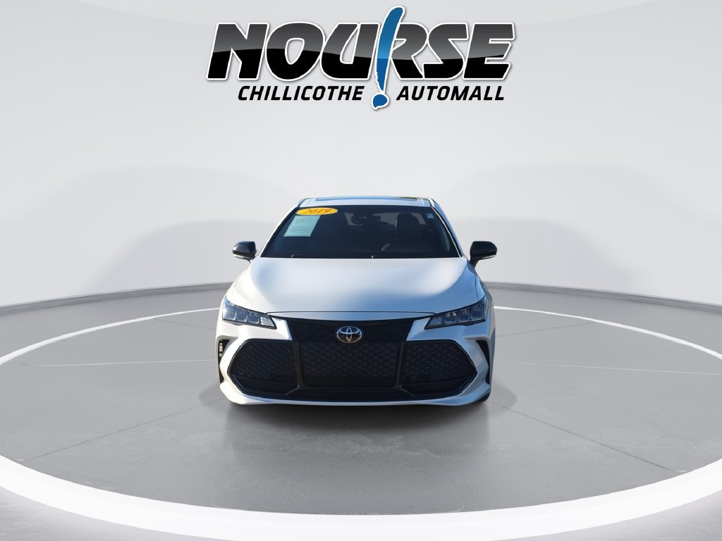 Used 2019 Toyota Avalon XSE w/ All Weather Liner Package FWD image 3