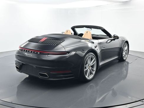 Certified 2022 Porsche 911 Carrera image 14