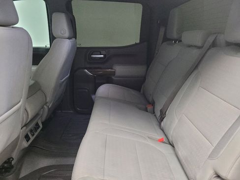 Used 2019 GMC Sierra 1500 SLE w/ SLE Value Package image 18