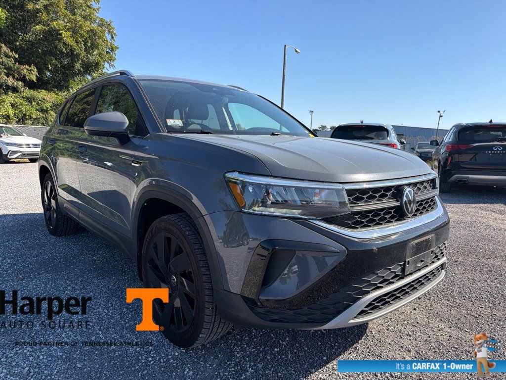 Used 2024 Volkswagen Taos SE AWD/4WD image 7