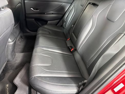 Used 2023 Hyundai Elantra Limited w/ Cargo Package FWD image 18