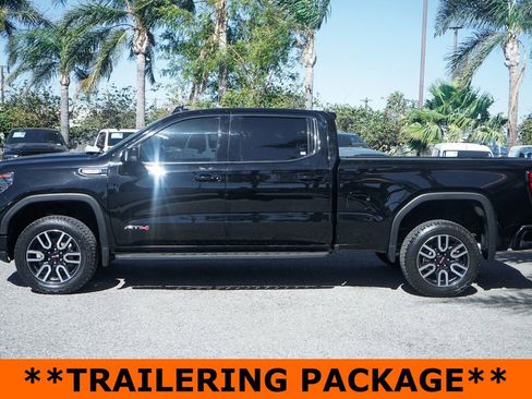Used 2022 GMC Sierra 1500 AT4 w/ AT4 Preferred Package AWD/4WD image 5