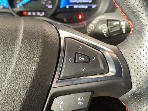 Used 2022 Ford Edge ST-Line image 22