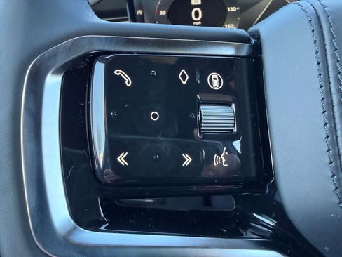 New 2026 Land Rover Range Rover Sport SE image 17