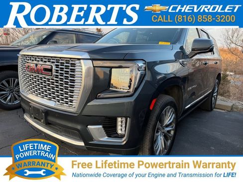 Used 2021 GMC Yukon Denali w/ Denali Premium Package image 1