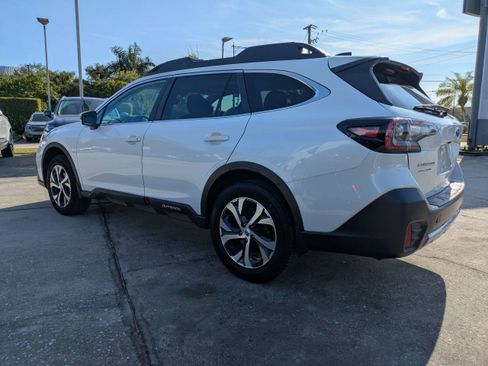 Used 2022 Subaru Outback Limited w/ Popular Package #2 image 6