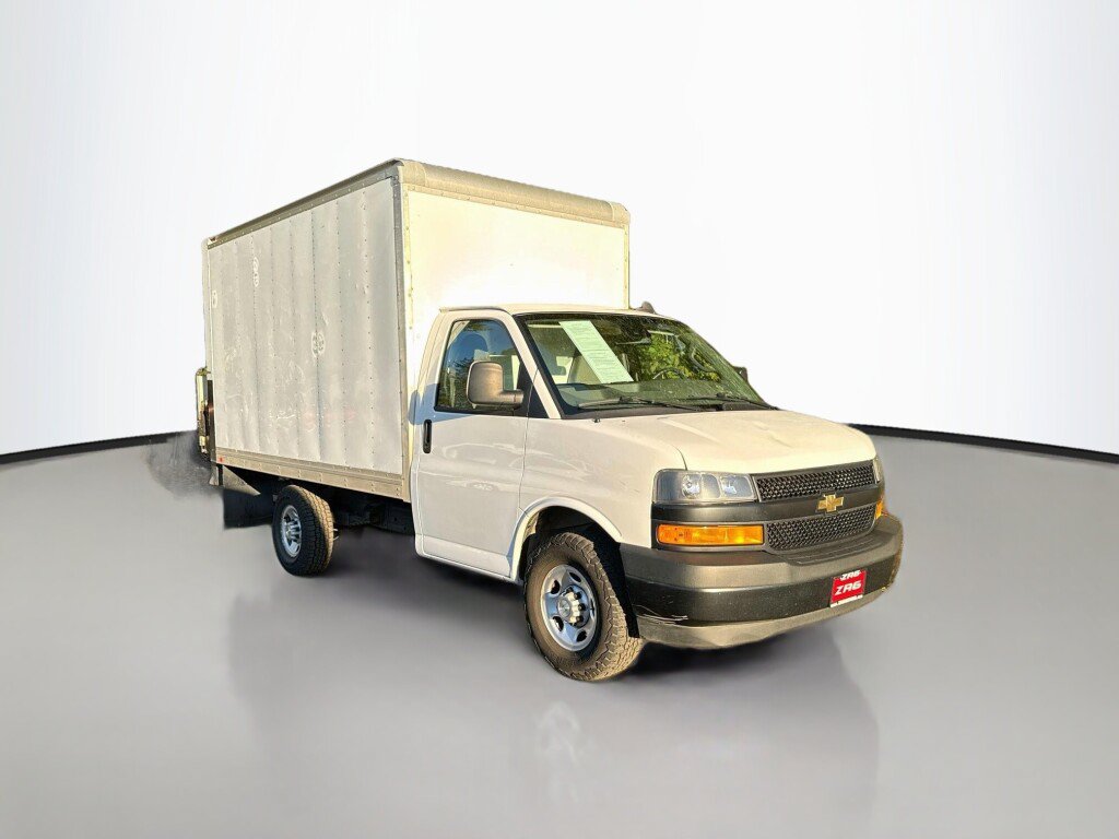 Used 2021 Chevrolet Express 3500 RWD image 8