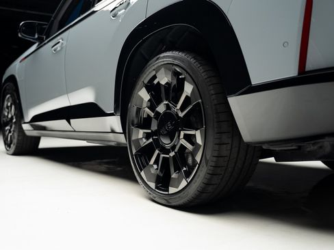 Used 2024 BMW XM Label Red image 82