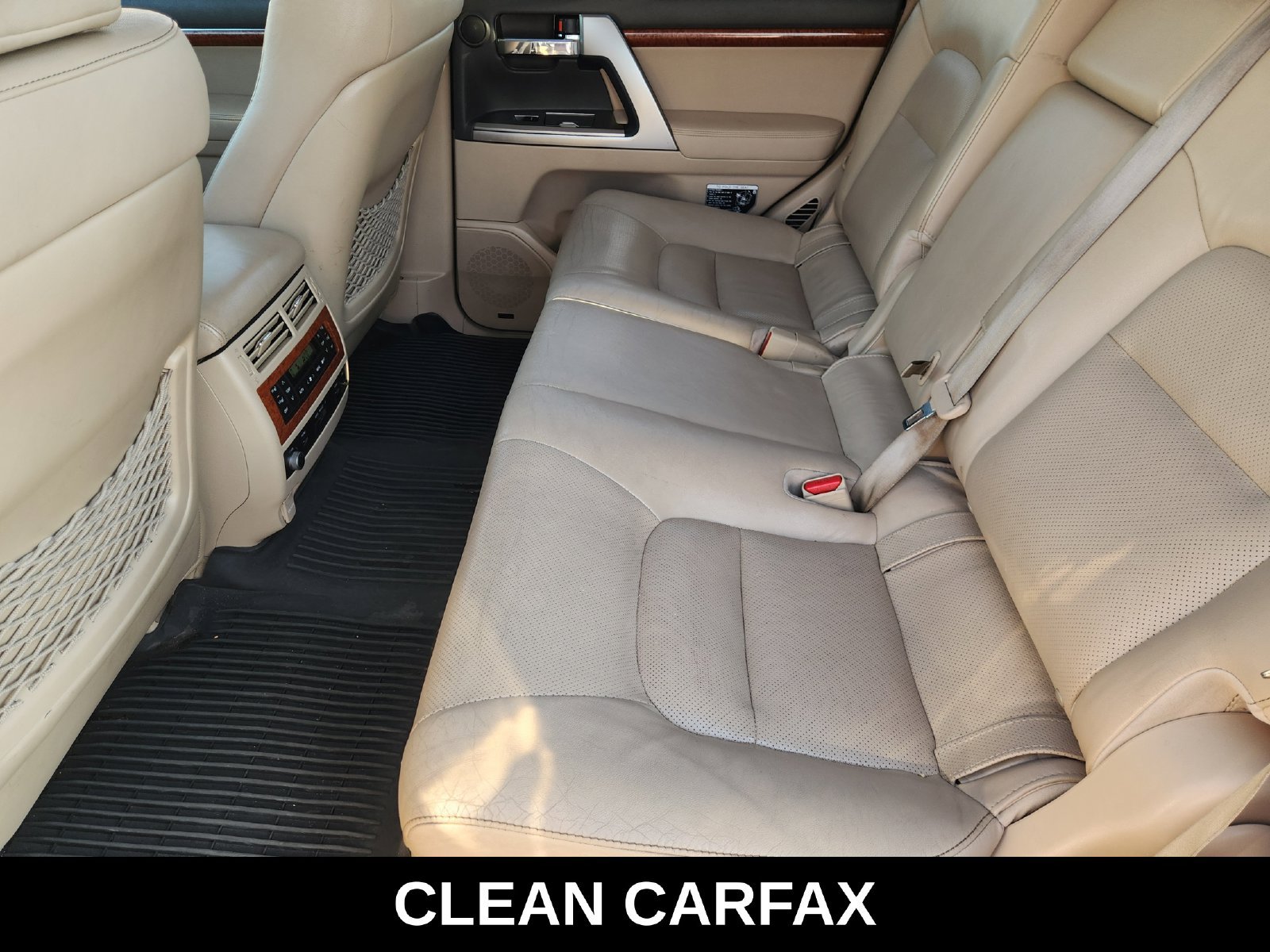 Used 2013 Toyota Land Cruiser AWD/4WD image 33