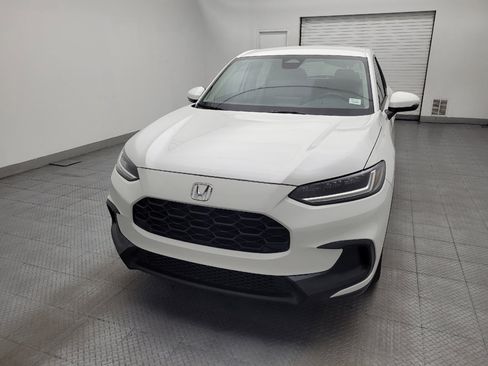 Used 2023 Honda HR-V LX image 15