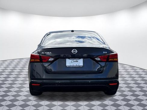 Used 2021 Nissan Altima 2.5 SV FWD image 6