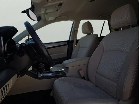 Used 2015 Subaru Outback 2.5i Premium AWD/4WD image 13
