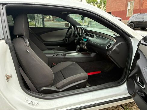 Used 2015 Chevrolet Camaro LS RWD image 12