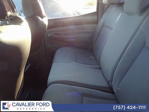 Used 2013 Toyota Tacoma PreRunner w/ TRD Off-Road Pkg image 11