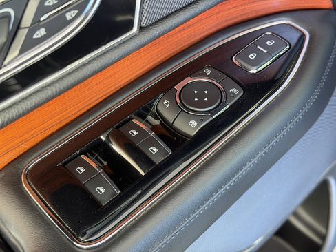 Used 2019 Lincoln Navigator Reserve w/ Cargo Package image 12