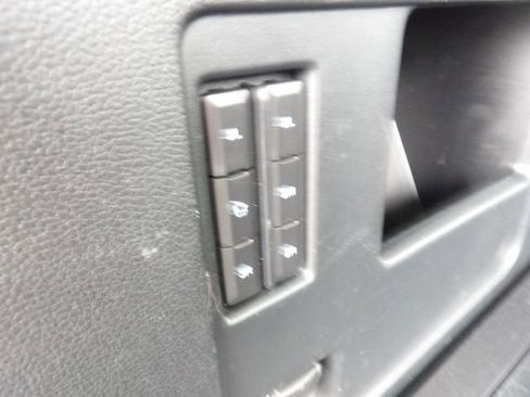 Certified 2020 Ford Expedition XLT w/ Equipment Group 202A image 31