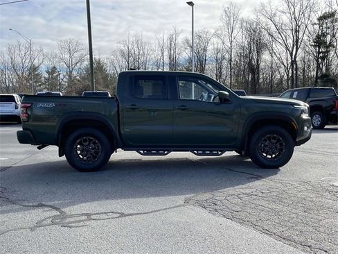 Used 2023 Nissan Frontier PRO-4X w/ Pro-4X Premium Package image 6