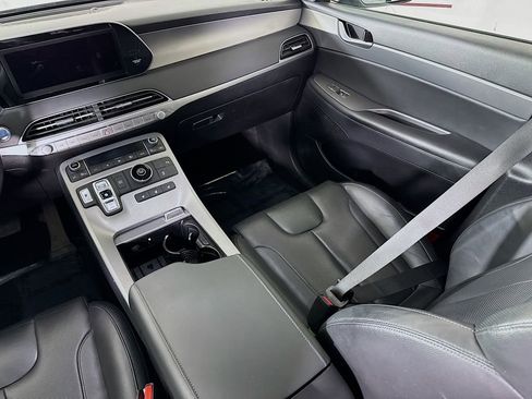 Used 2022 Hyundai Palisade SEL w/ 8P Bench Seat Package FWD image 26