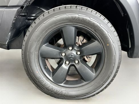 Used 2020 RAM 1500 Warlock w/ Electronics Group AWD/4WD image 11