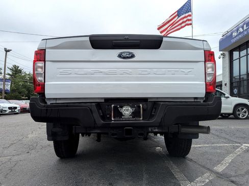 Used 2022 Ford F250 XL w/ Power Equipment Group image 8