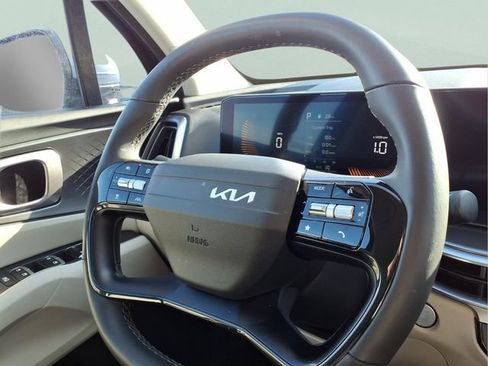 New 2026 Kia Sorento S image 11