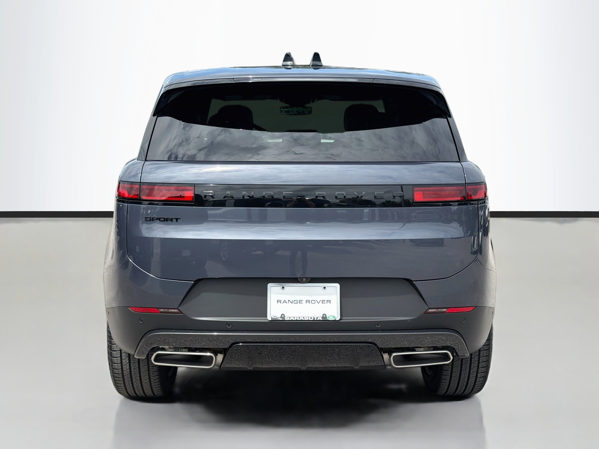 New 2027 Land Rover Range Rover Sport SE AWD/4WD image 4