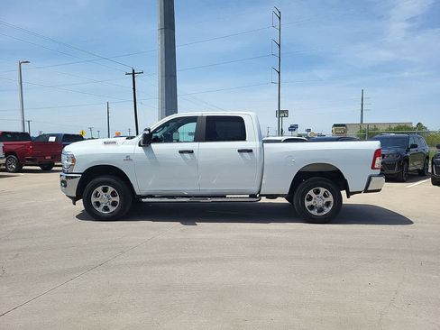 Used 2023 RAM 2500 Big Horn w/ Level 1 Equipment Group AWD/4WD image 11