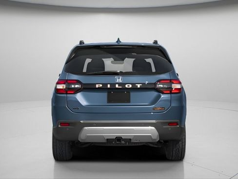 New 2026 Honda Pilot TrailSport image 9