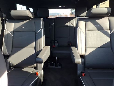 Certified 2024 Cadillac Escalade ESV Premium Luxury image 32