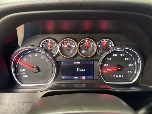 Used 2020 Chevrolet Silverado 1500 LT w/ Trailering Package AWD/4WD image 23