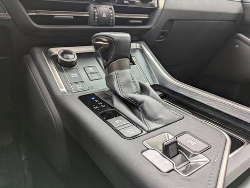 Certified 2025 Lexus GX 550 w/ Cold Area Package image 15